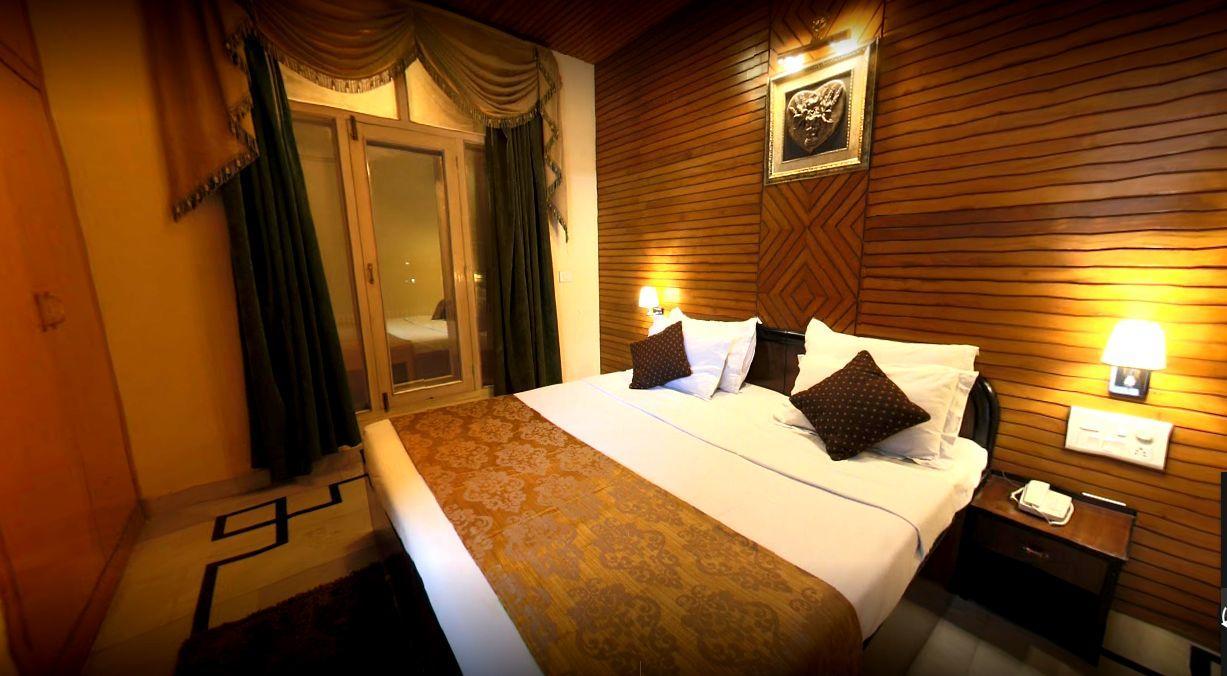 Hotel Corbett Kingdom Rámnagar Kültér fotó
